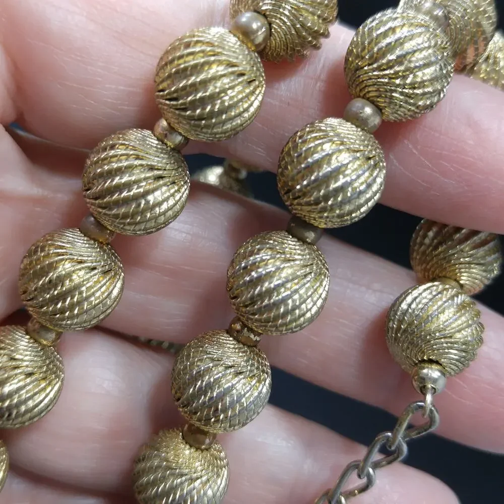 Vintage Napier Gold Textured Bead Necklace 1950s Signed 17” - Picture 3 of 10